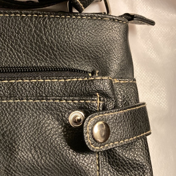 ROSETTI Black Crossbody Bag with Adjustable Attached Strap & Zippered Pockets - Picture 5 of 15